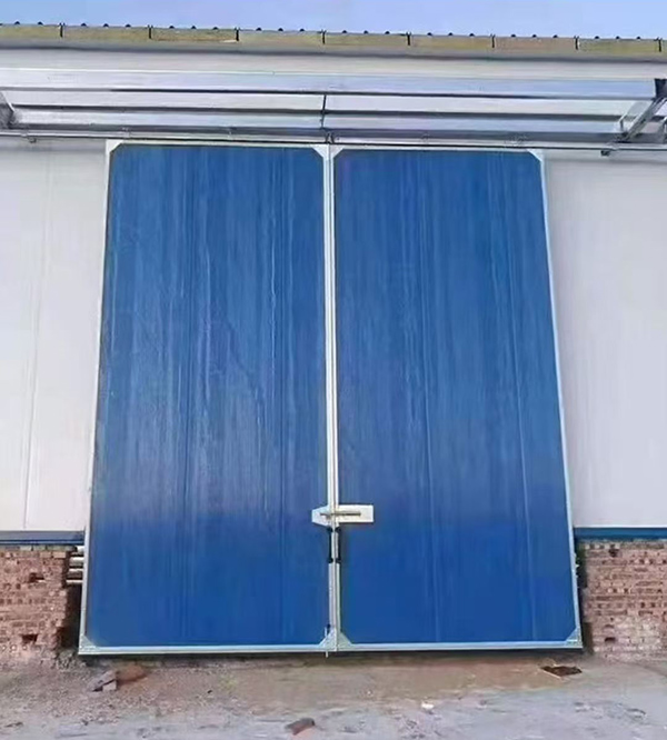 瓜州工业门在大型仓储物流通道中的应用实例