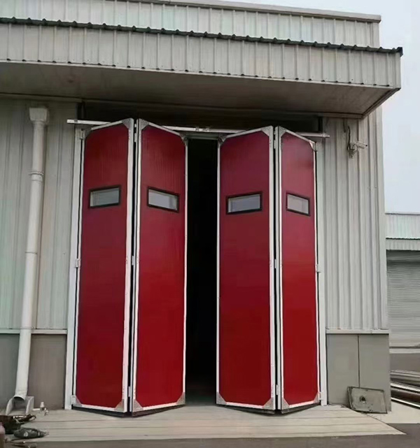 瓜州工业折叠门在大型装配车间出入口的应用实例